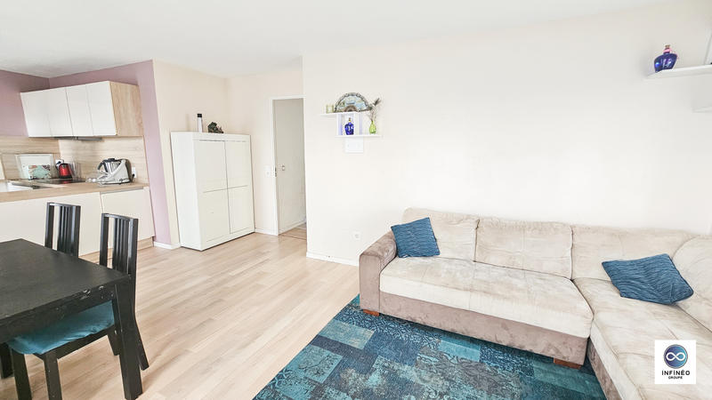 Appartement - 80 m² - 4 pièces