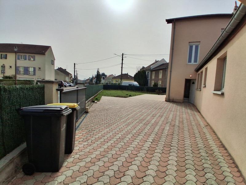 Maison - 115 m² - 6 pièces