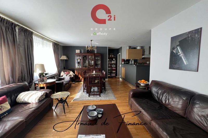 Appartement - 83 m² - 4 pièces