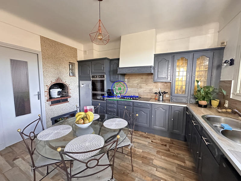 Maison traditionnelle - 132 m² - 5 pièces