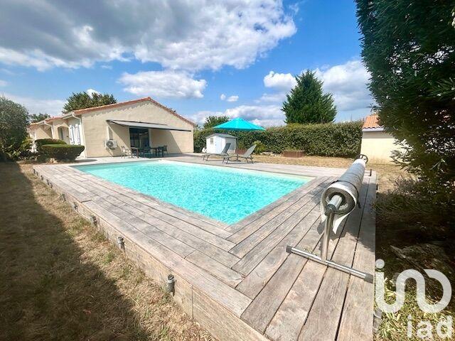 Maison - 102 m² - 5 pièces