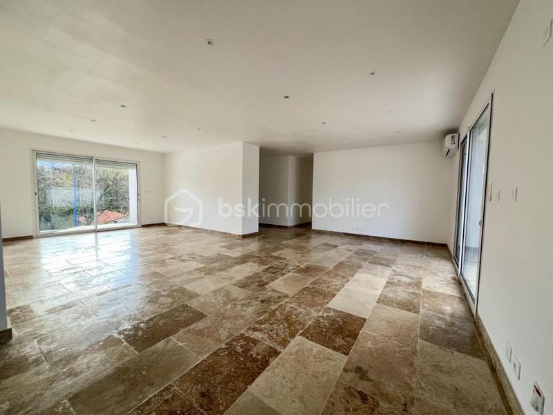 Maison - 107 m² - 4 pièces