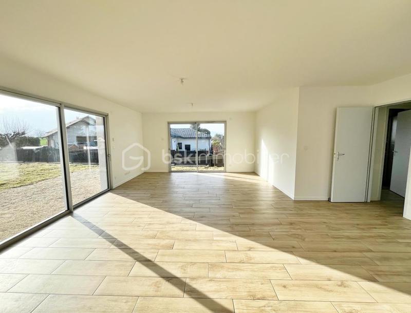 Pavillon - 94 m² - 4 pièces