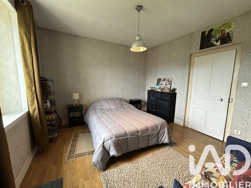 Maison - 152 m² - 6 pièces