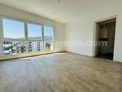 Appartement - 109 m² - 4 pièces