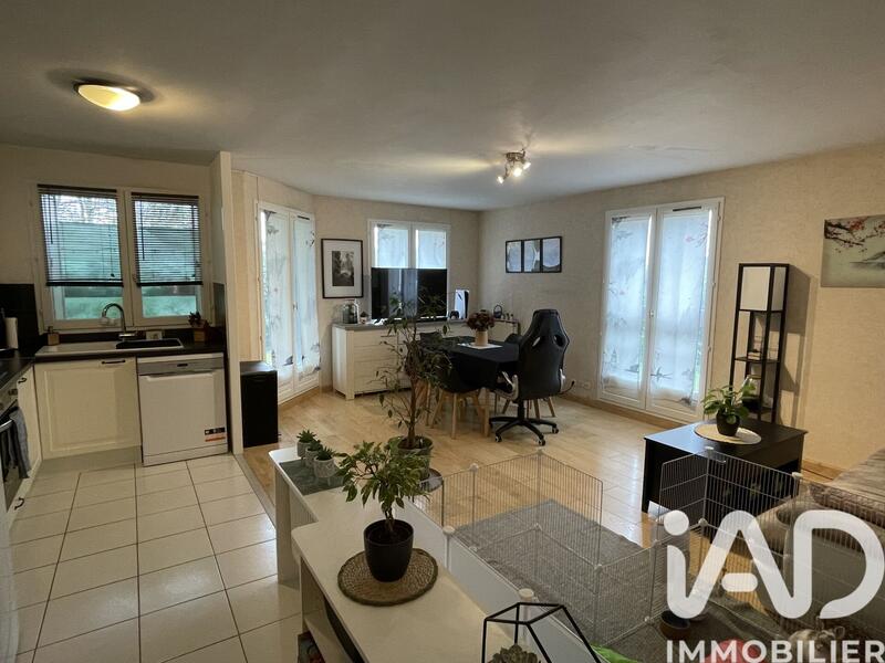 Appartement - 77 m² - 4 pièces