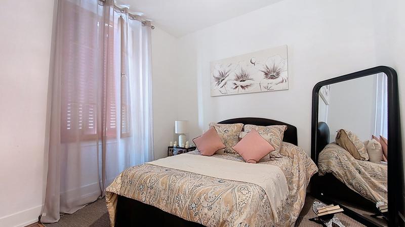 Appartement - 82 m² - 3 pièces