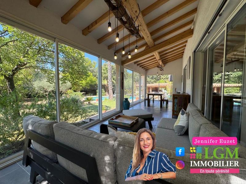 Villa - 171 m² - 4 pièces