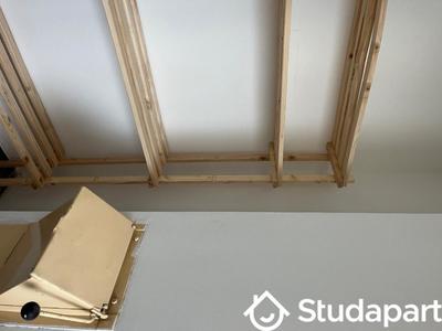 Chambre - 9 m² - 1 pièce