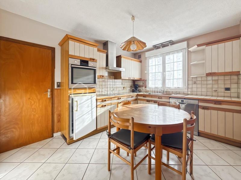 Maison - 110 m² - 7 pièces