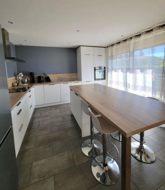 Maison - 150 m² - 7 pièces