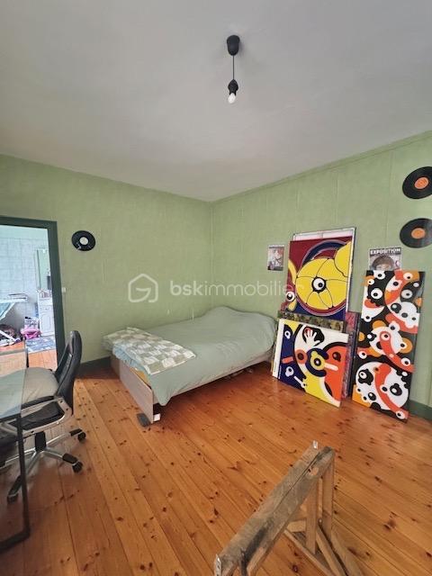 Demeure - 245 m² - 10 pièces