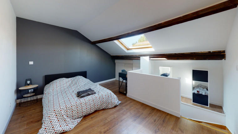 Appartement - 115 m² - 5 pièces