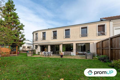 Maison contemporaine - 230 m² - 6 pièces