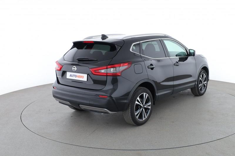 Nissan Qashqai 1.3 Dig-T n-Connecta 140 ch