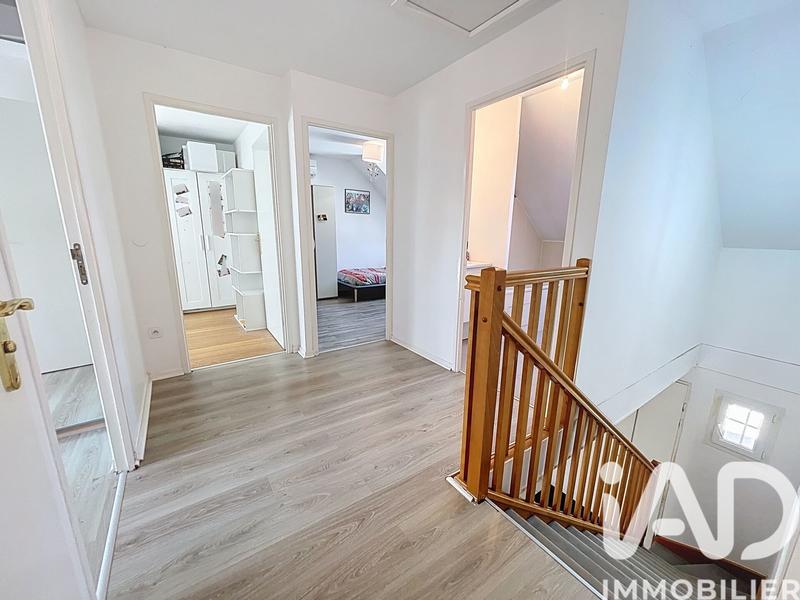 Maison - 105 m² - 5 pièces
