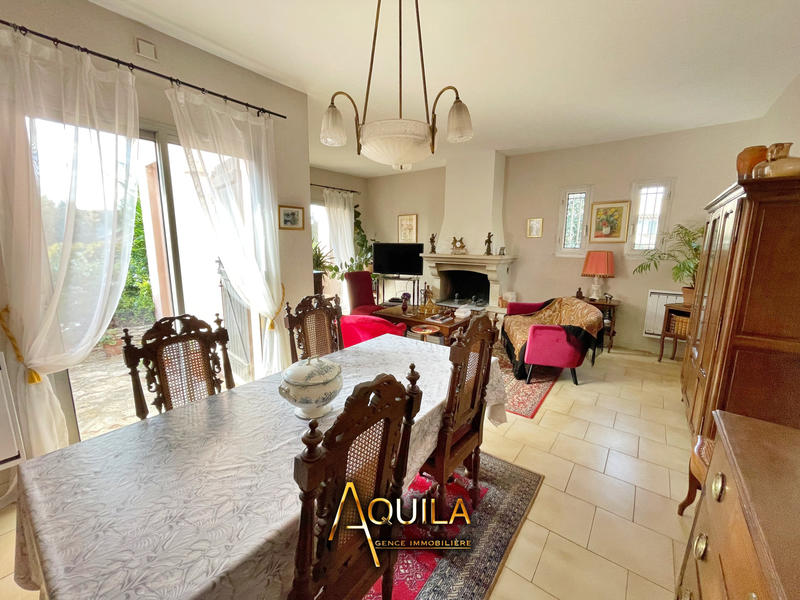 Villa - 100 m² - 6 pièces