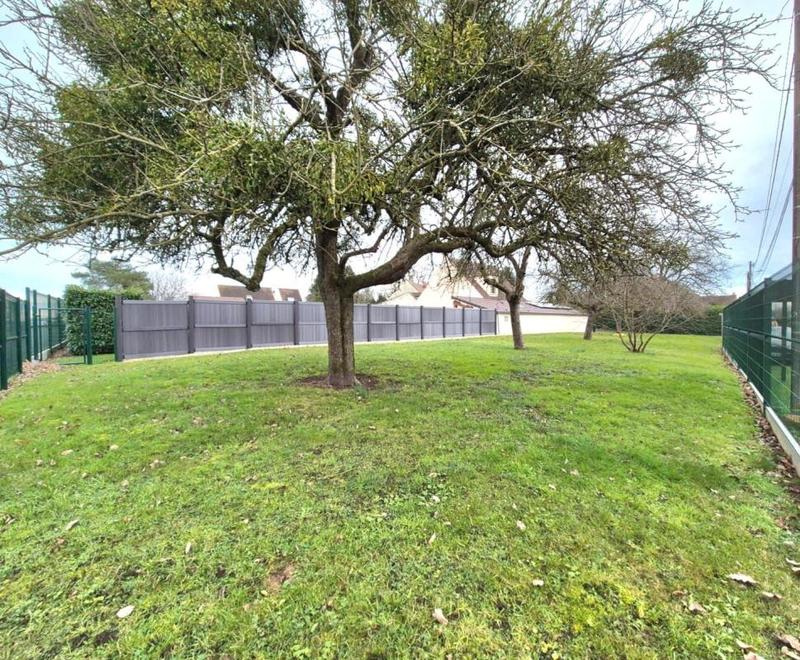 Maison - 96 m² - 4 pièces