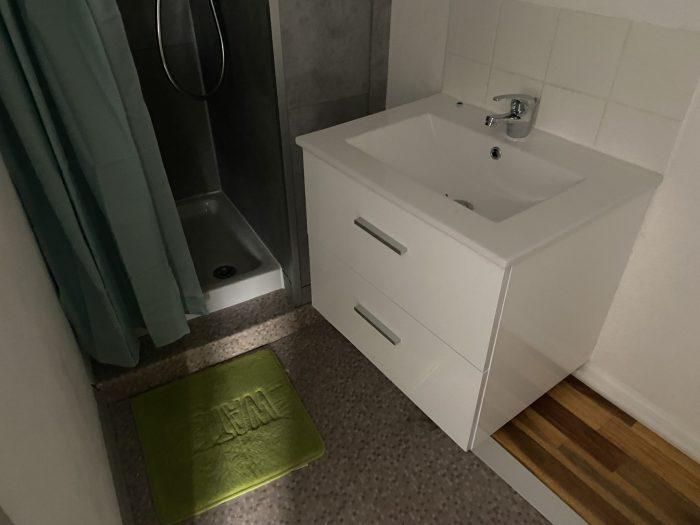 Maison ancienne - 117 m² - 8 pièces