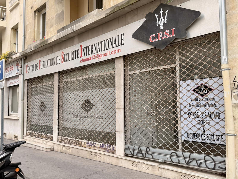 Local commercial - 81 m²