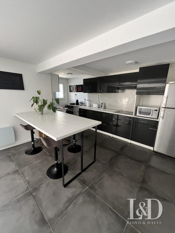 Maison contemporaine - 223 m² - 8 pièces