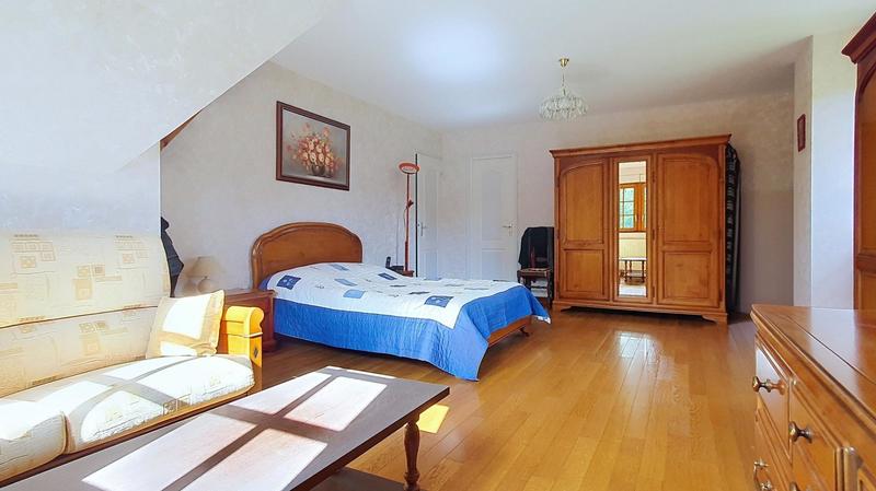 Maison - 162 m² - 5 pièces