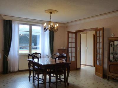 Maison de village - 130 m² - 5 pièces