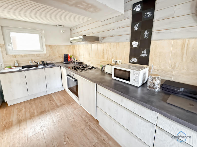 Maison - 96 m² - 4 pièces