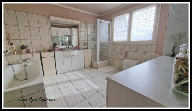 Maison - 160 m² - 5 pièces