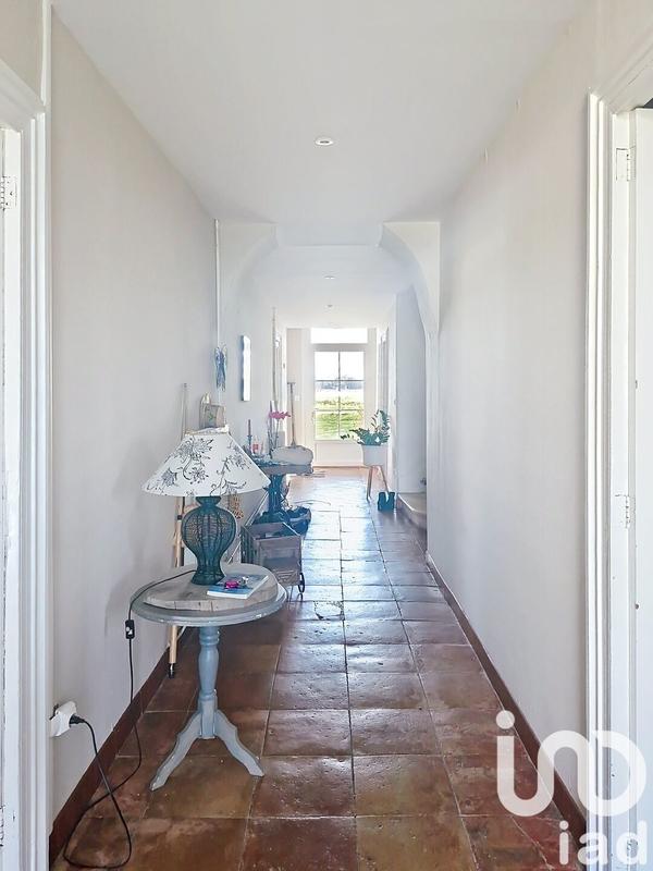 Maison - 295 m² - 8 pièces