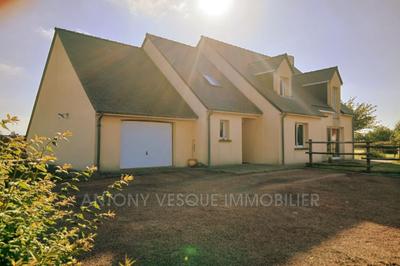 Maison - 151 m² - 7 pièces