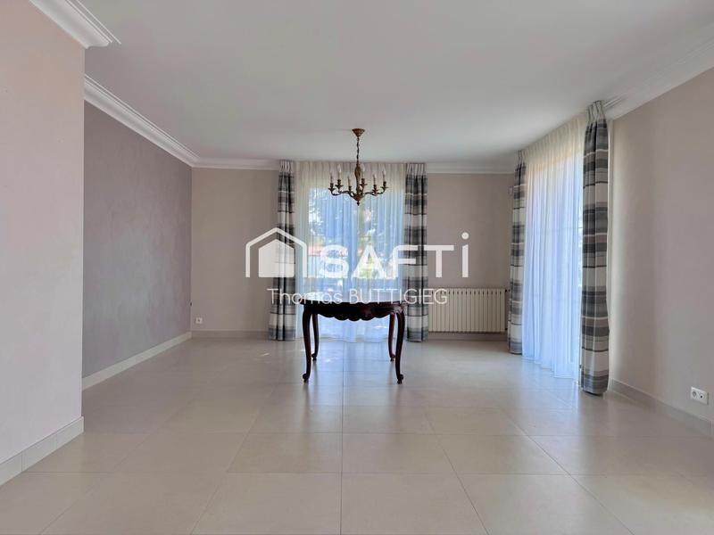 Maison - 120 m² - 6 pièces