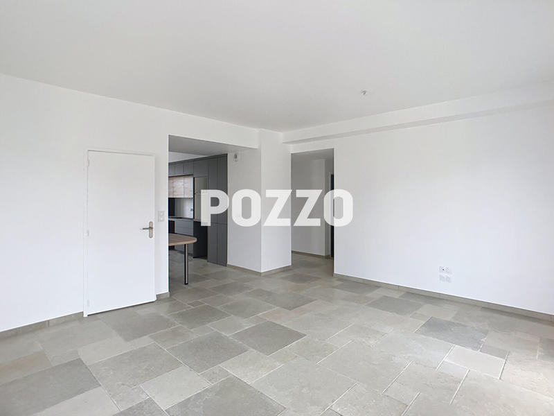 Appartement - 76 m² - 3 pièces
