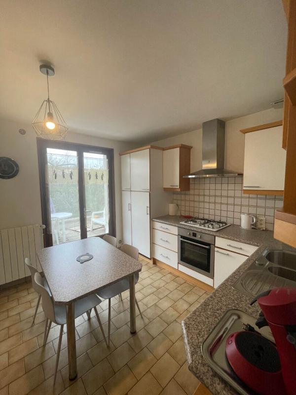 Maison - 99 m² - 4 pièces