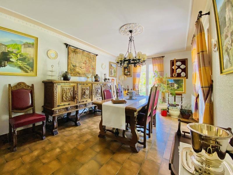 Maison - 135 m² - 6 pièces