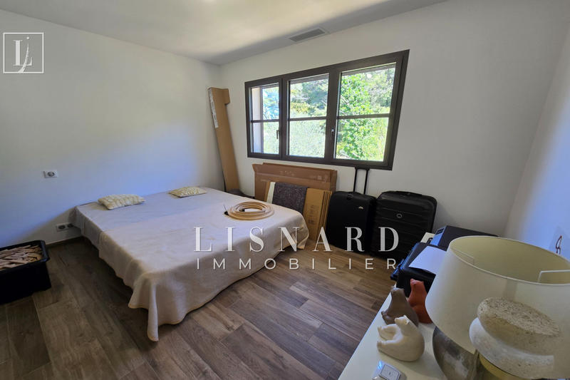 Maison - 145 m² - 4 pièces