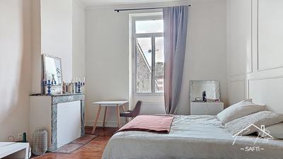 Maison - 178 m² - 7 pièces