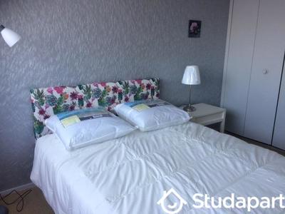 Appartement - 97 m² - 5 pièces