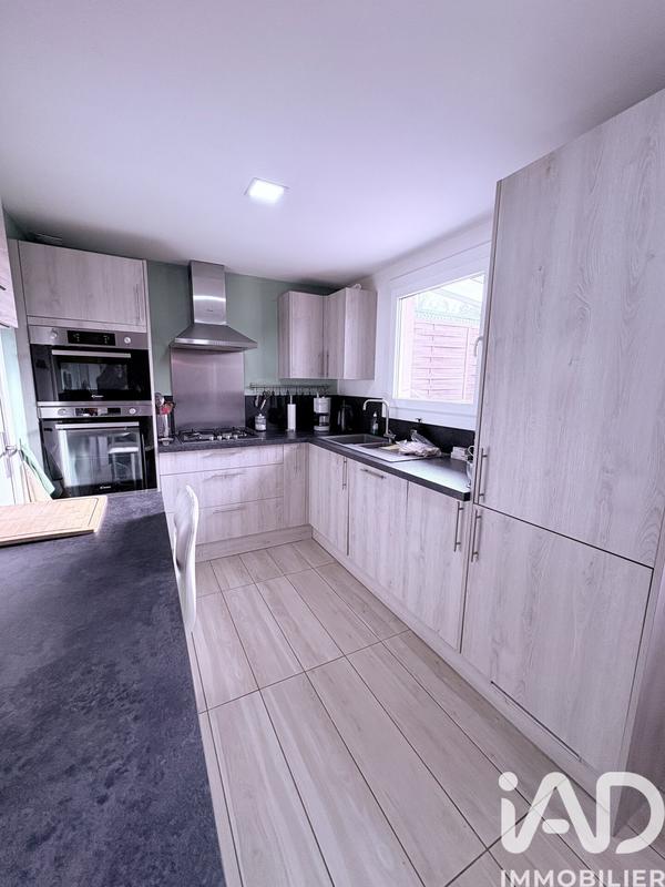 Maison - 100 m² - 6 pièces