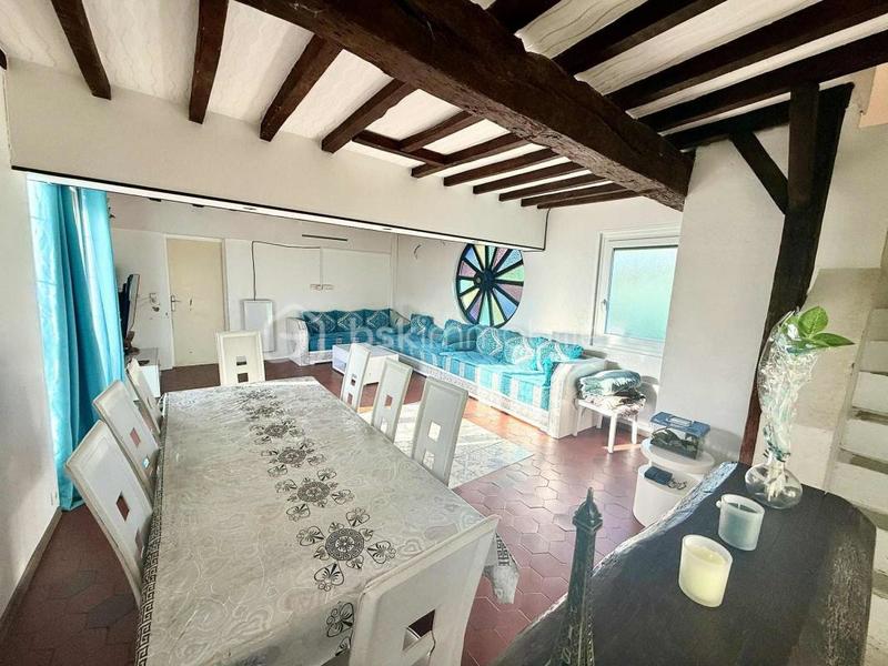 Maison - 147 m² - 7 pièces