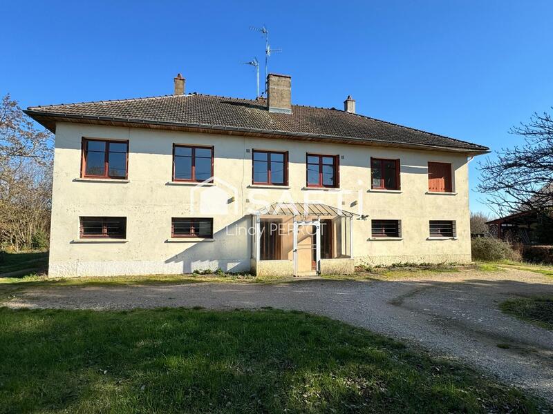 Maison - 190 m² - 12 pièces