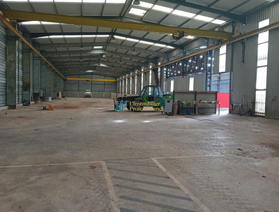 Local d'activités - 6 200 m²