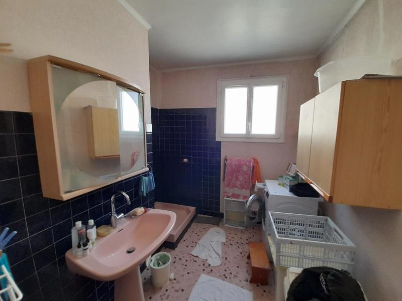 Maison - 170 m² - 8 pièces