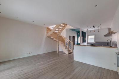 Maison - 103 m² - 5 pièces