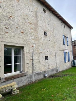 Maison en pierre - 180 m² - 6 pièces