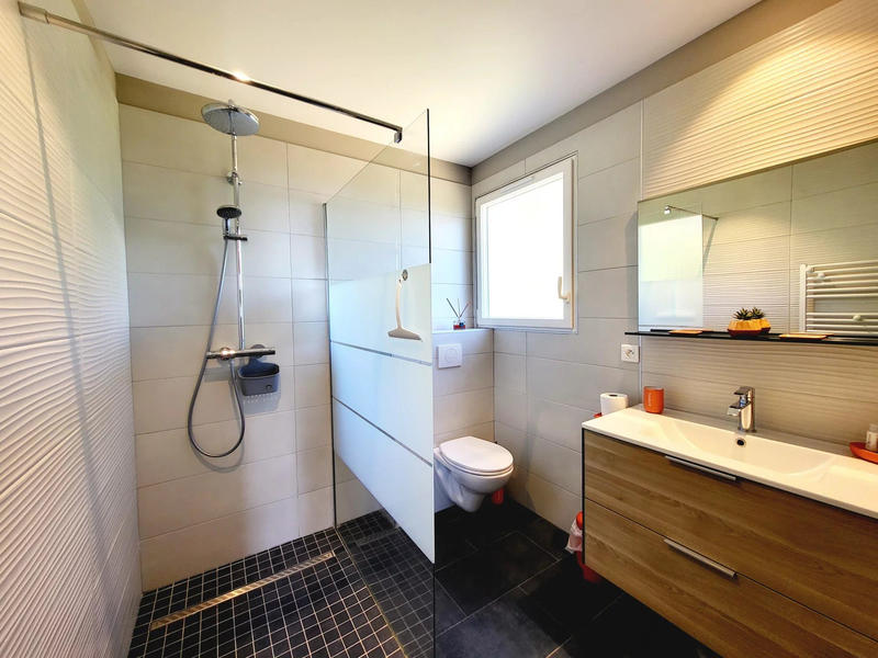 Villa - 224 m² - 8 pièces