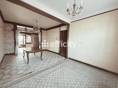 Maison - 91 m² - 4 pièces