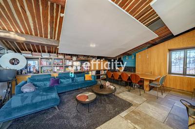 Appartement - 110 m² - 4 pièces