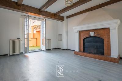 Appartement - 144 m² - 5 pièces