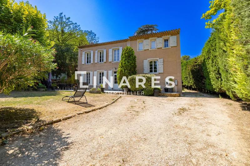 Maison - 166 m² - 5 pièces